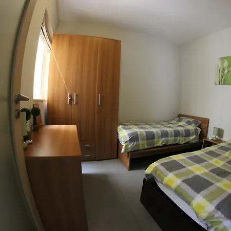Malta Lets Apartment